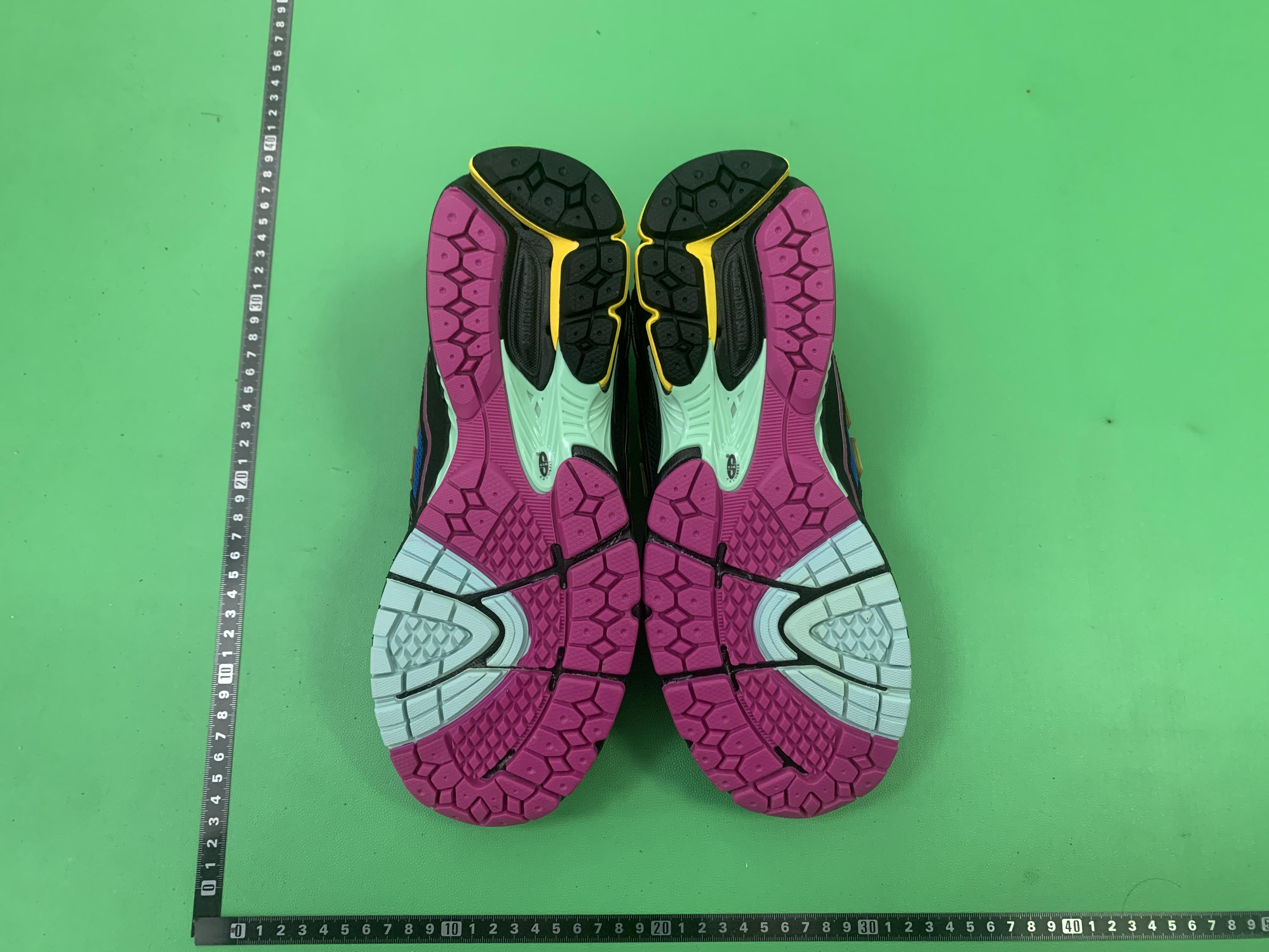 BF batch  New Balance 1906 -2