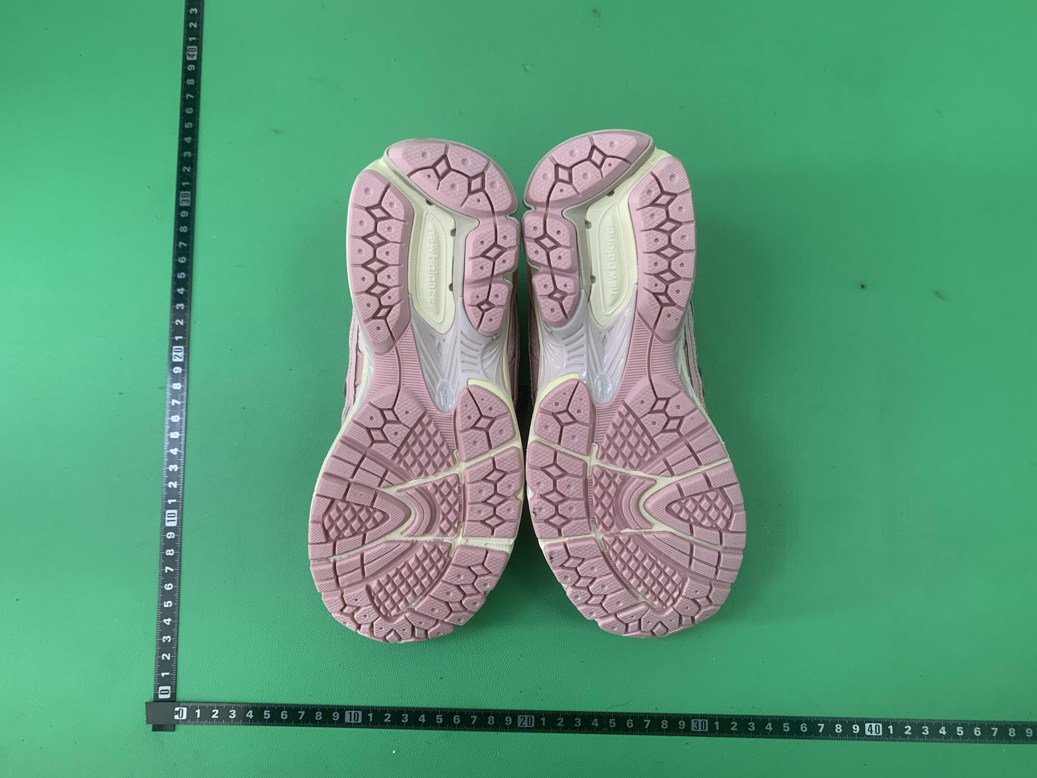 BF batch  New Balance 1906 -9