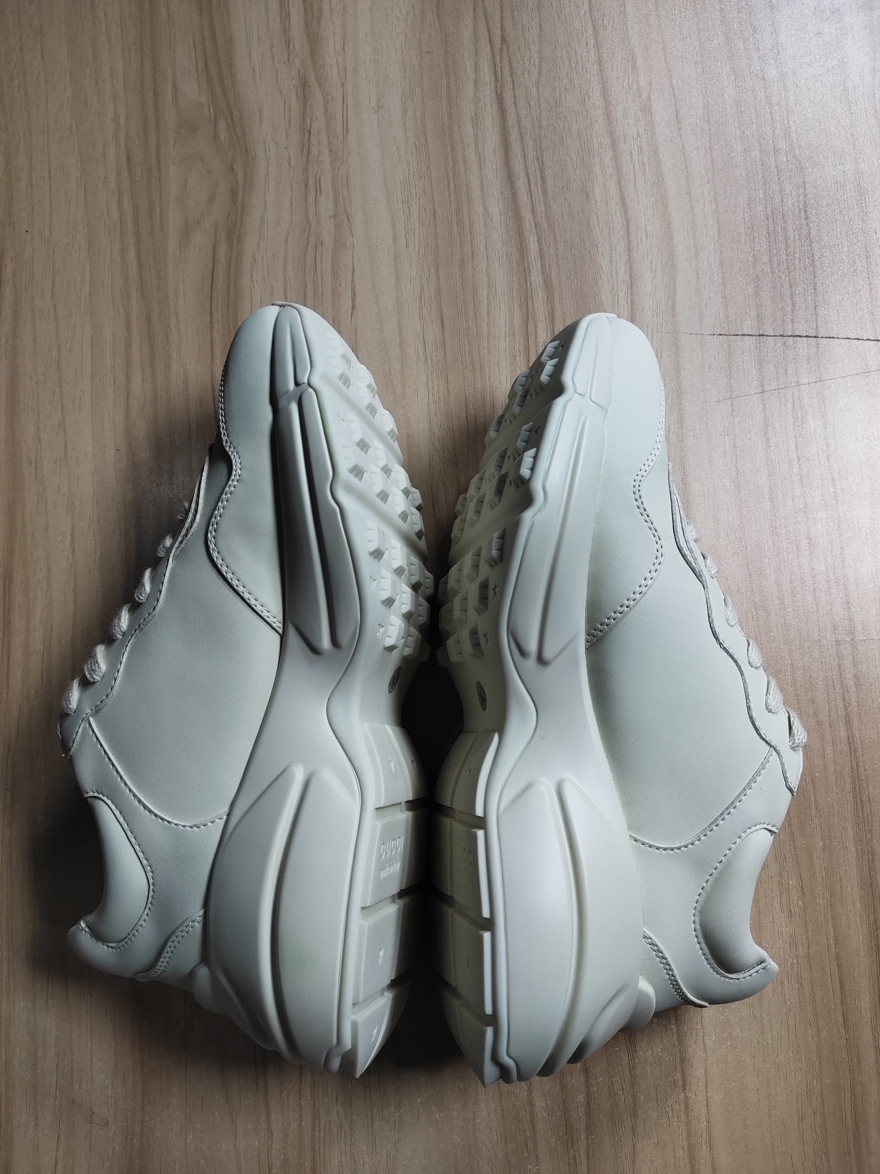 BF batch Gucci Rhyton -7