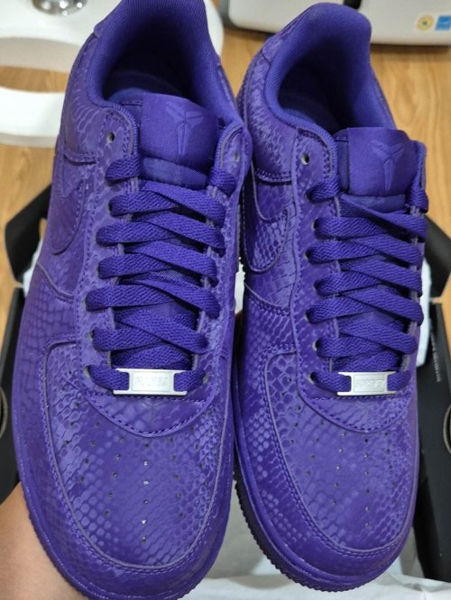 New Images Of The Kobe Bryant x Nike Air Force 1 “Court Purple”(pic4)